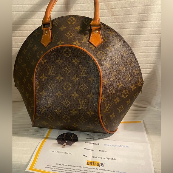 Beautiful Louis Vuitton Ellipse MM W/Certificate of Authenticity - Picture 10 of 15